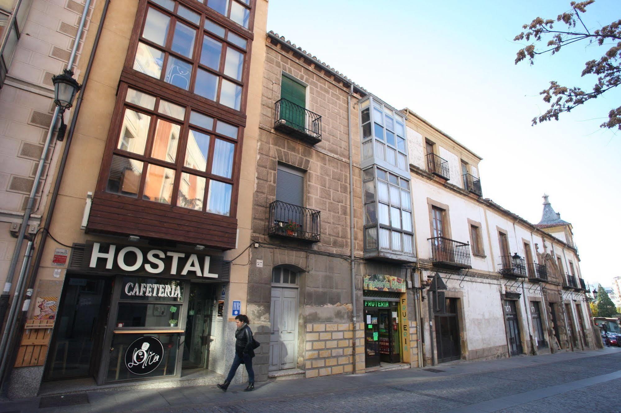 Hostal Caballeros Soria Esterno foto